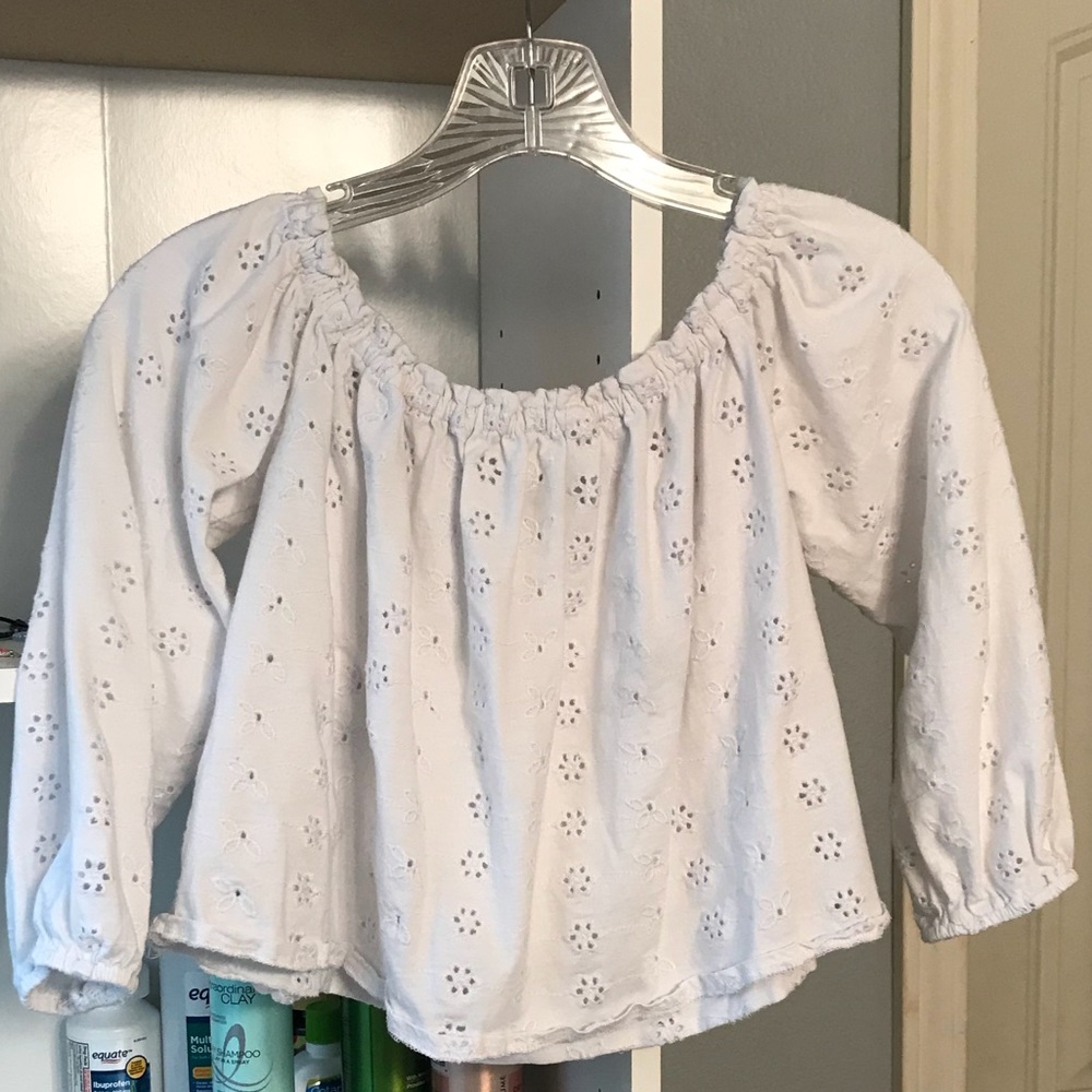 off the shoulder crop